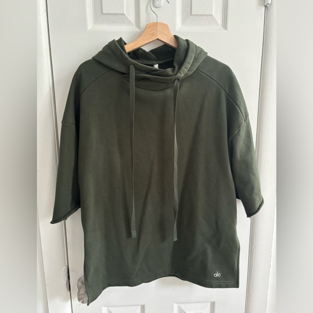 Alo Pullover Short-sleeved Hoodie